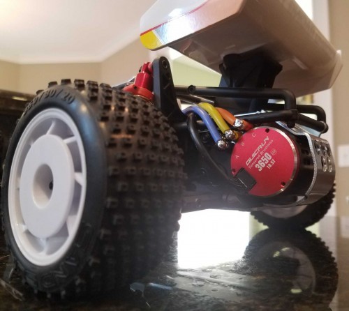 Kyosho beetle deals brushless