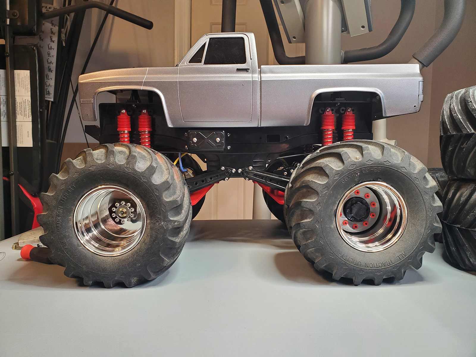 New clodbuster retro race truck build not finished all new - R/C Tech Forums