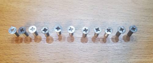 rc10 pan screws 1.jpg