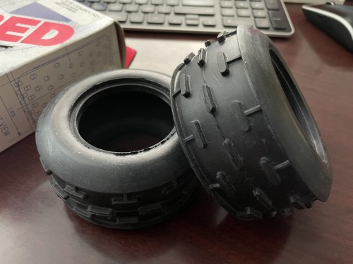RC10T_Proline_boxart_front_tires (Large).jpg