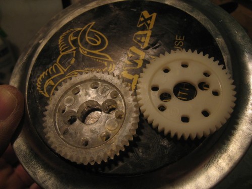 RC12i spur gear, silicon mould gets every detail across