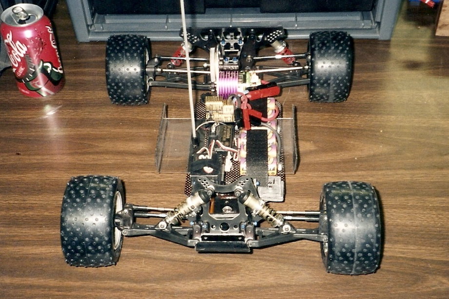 chassis '01 front.jpg