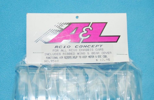 vintage A&L #9510 rc10 CONCEPT  body with wing & gear conver for rc10 nip 02.JPG