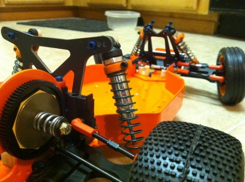 orange build shocks 017.JPG