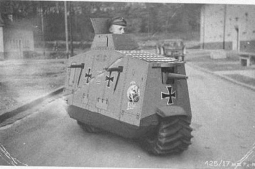 strange-tank-nazi-motobike-600x399.jpg