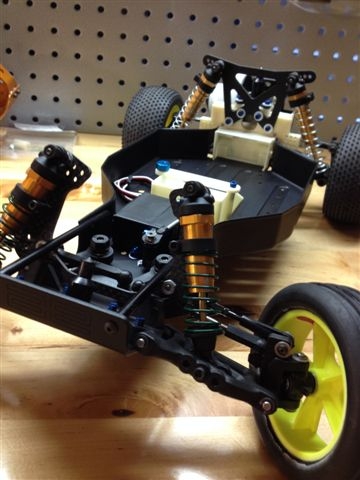 Associated RC10 (Worlds Car chassis, stealth transmission)_small 4.JPG